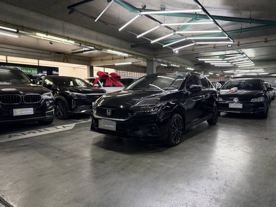 HONDA CITY 1.5 i-VTEC FLEX HATCH TOURING CVT HONDA CITY 1.5 i-VTEC FLEX HATCH TOURING CVT